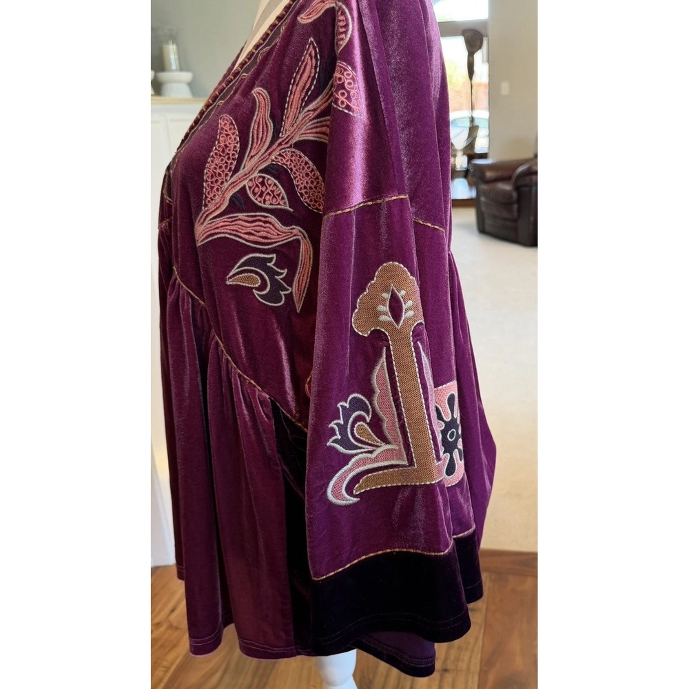 Easel Women's Embroidered Velvet Tunic Top Magenta Size Large Boho Peasant - Picture 6 of 14